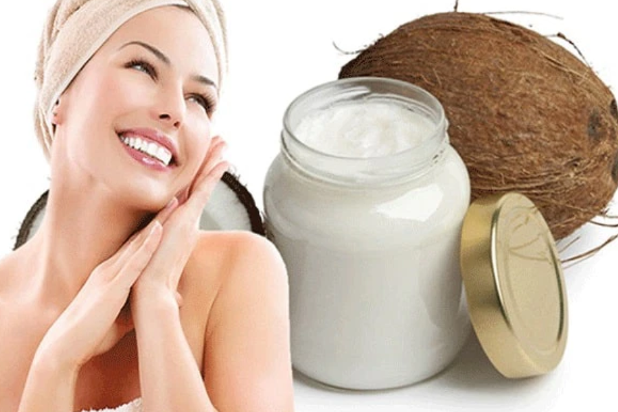 Dưỡng Da Bằng Dầu Dừa Có Phù Hợp Với Mọi Loại Da?